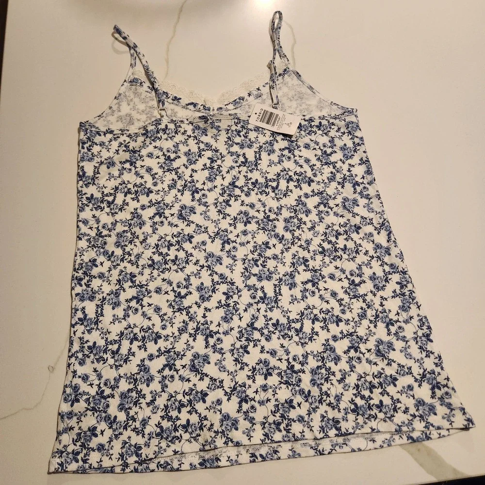 Torrid Floral‎ Lace Trim Cami Tank Top White Blue Plus Size 2 NWT - Picture 6 of 10